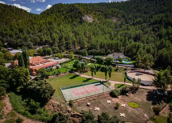 Hospedium Hotel Val De Pinares